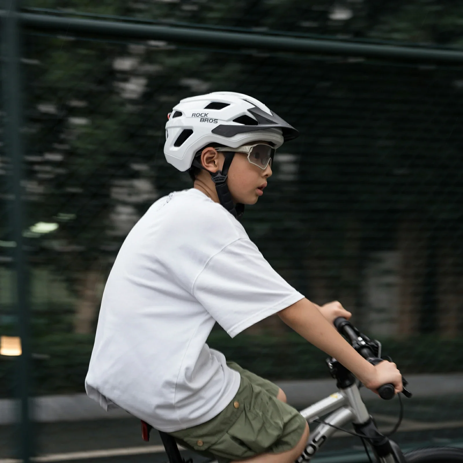 Selbsttönende Fahrradbrille für Kinder mit UV400-Schutz - Image 53